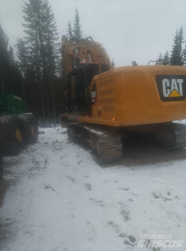CAT 320 Bandgrävare