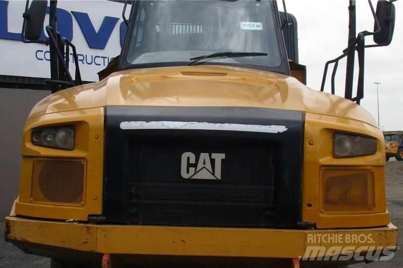 CAT 730C2 Midjestyrd dumper