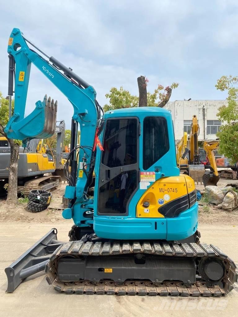 Kubota U40 Minigrävare < 7t