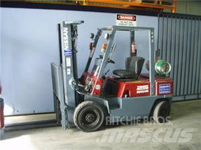 Nissan RJ02A25U Övriga motviktstruckar