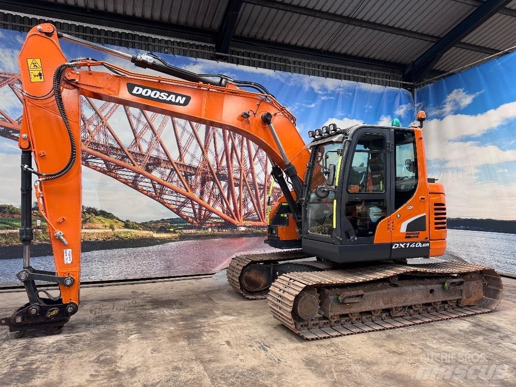 Doosan DX 140 LCR-5 Bandgrävare