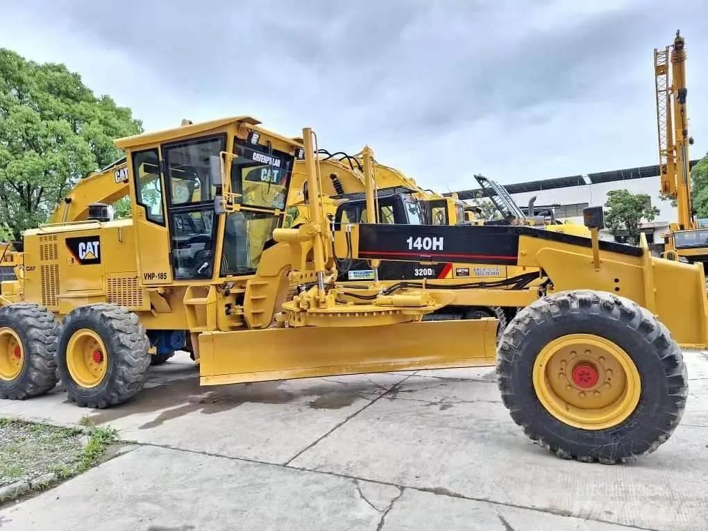 CAT 140 H Väghyvlar