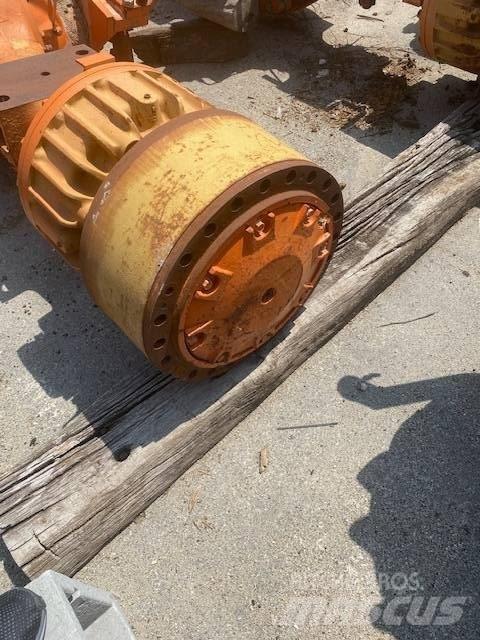 Fiat-Hitachi 350 Hjulaxlar