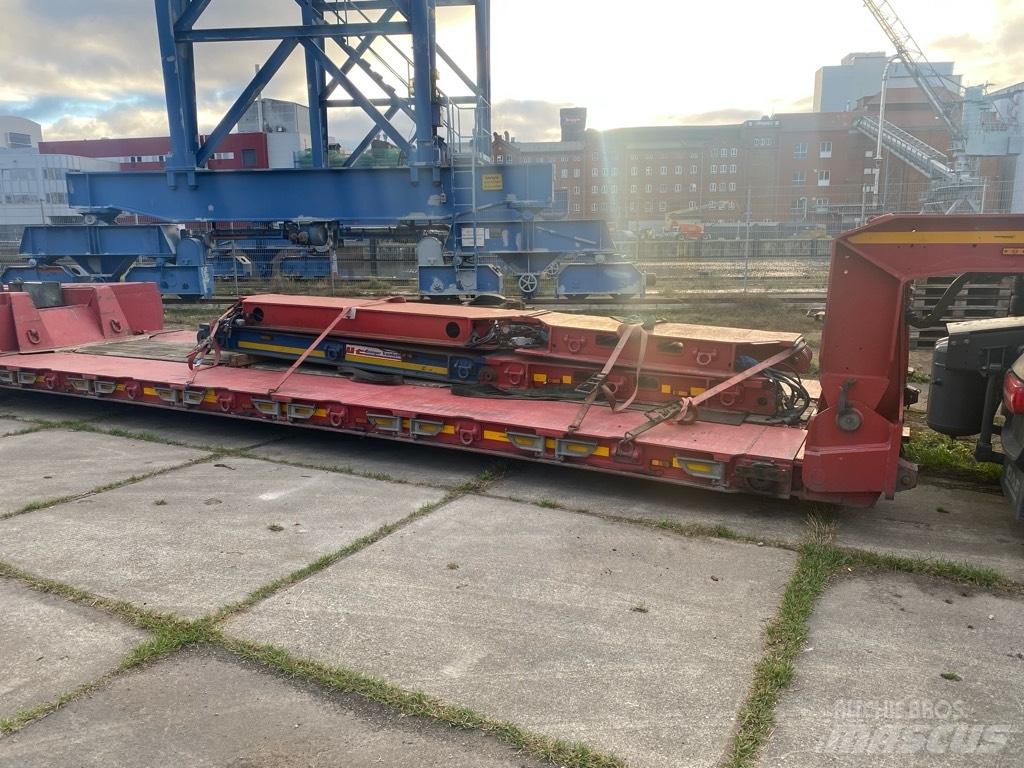 Faymonville MEGAMAX Låg lastande semi trailer
