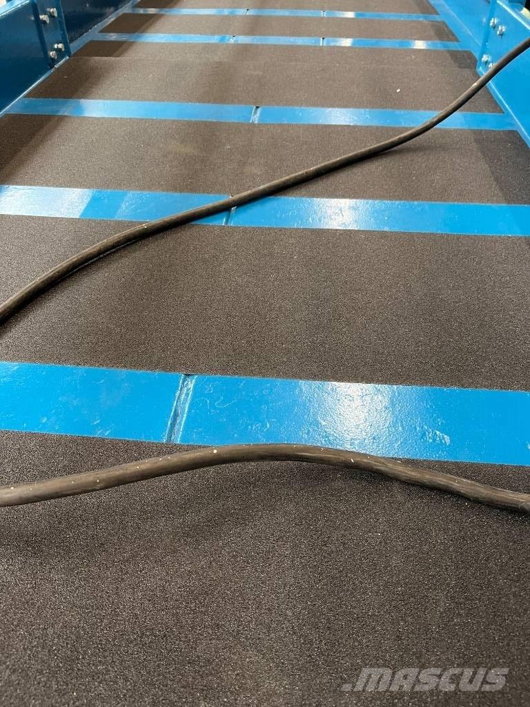  up richt X32N Saxliftar