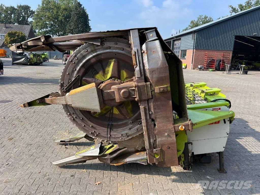 CLAAS RU 450 Självgående fälthackar