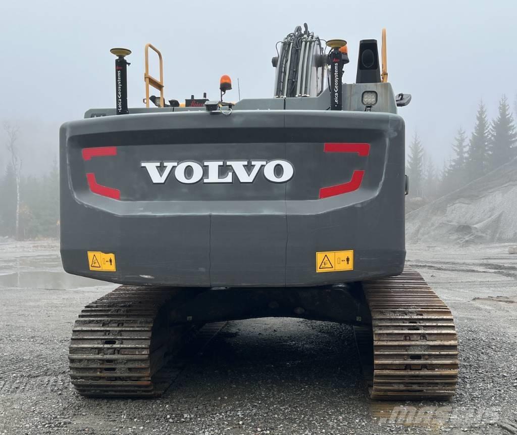 Volvo EC 300 EL Bandgrävare
