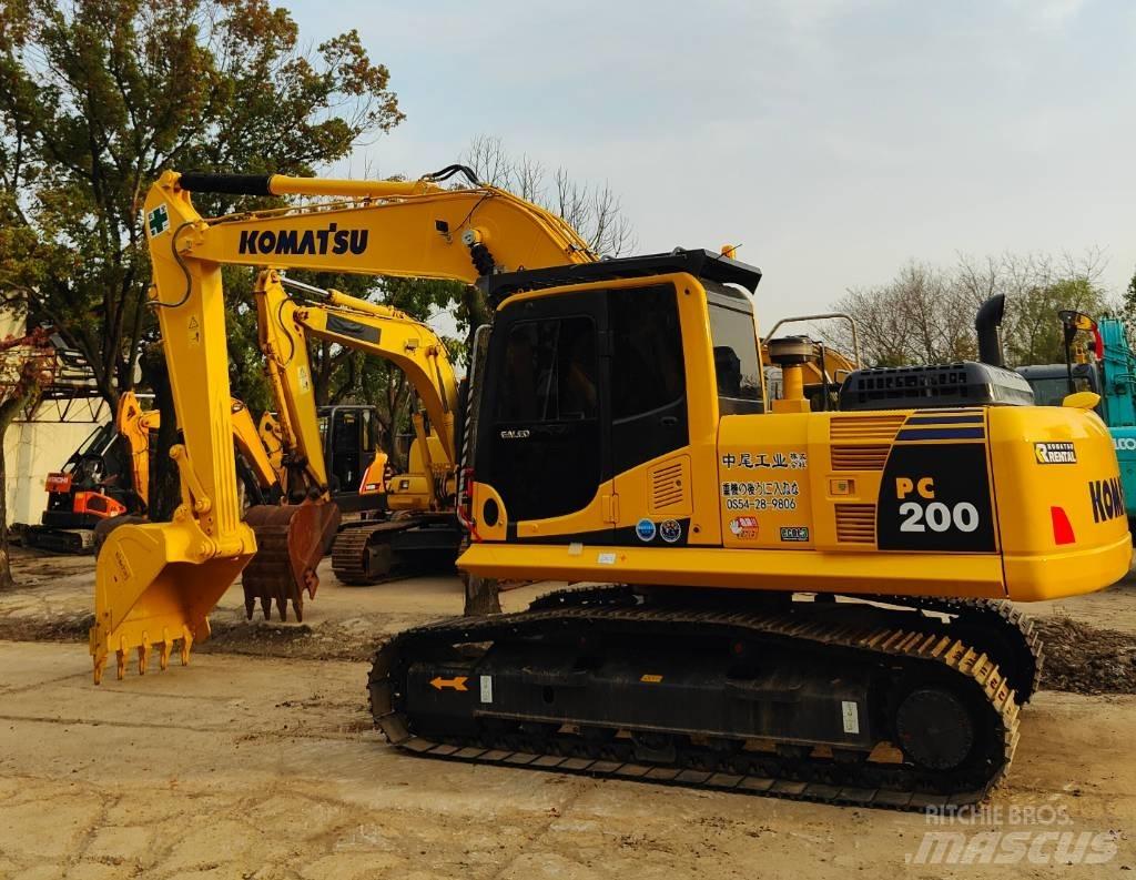 Komatsu PC200 Bandgrävare