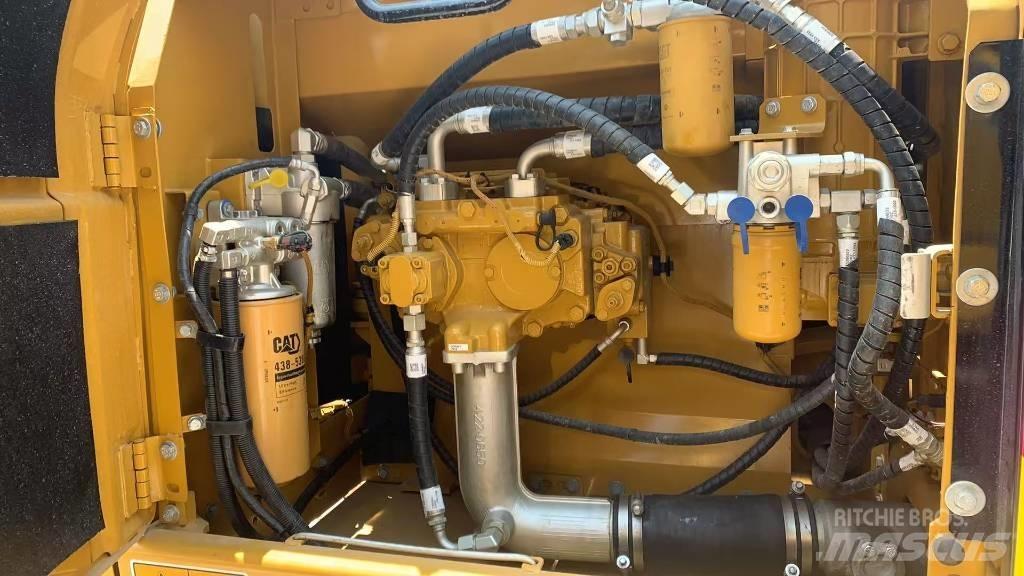 CAT 326D2L Bandgrävare