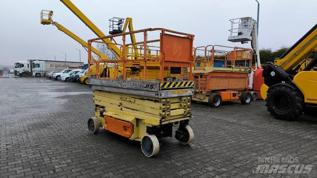 JLG 3246 ES Saxliftar