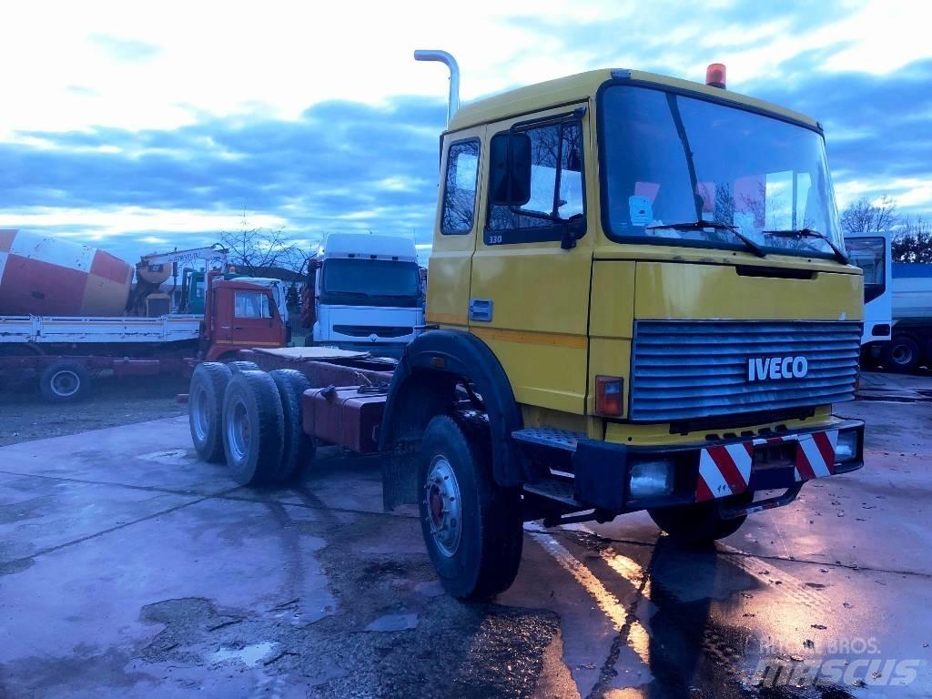 Iveco 330-26 Övriga bilar