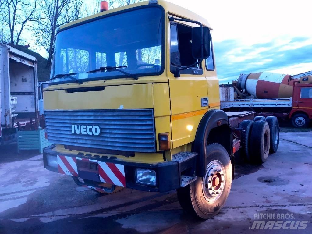 Iveco 330-26 Övriga bilar