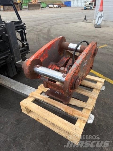 Miller VOLVO EC 160 Redskapsfäste/ adaptrar