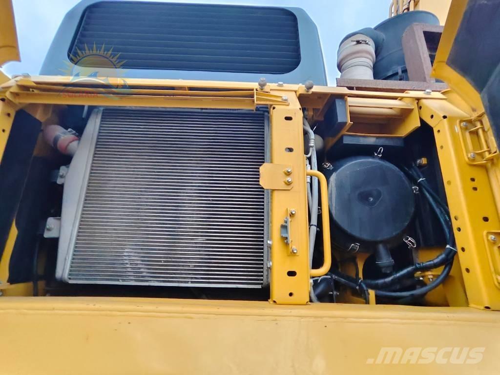 Komatsu PC 460LC-8 Bandgrävare
