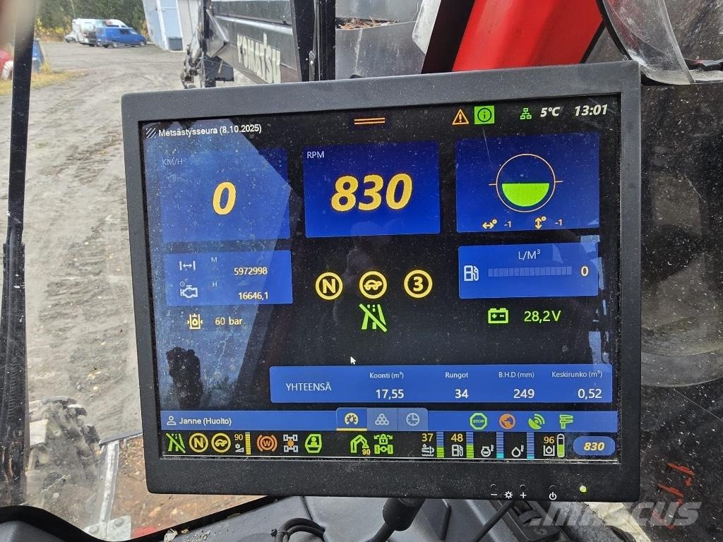 Komatsu 911.7 Skördare