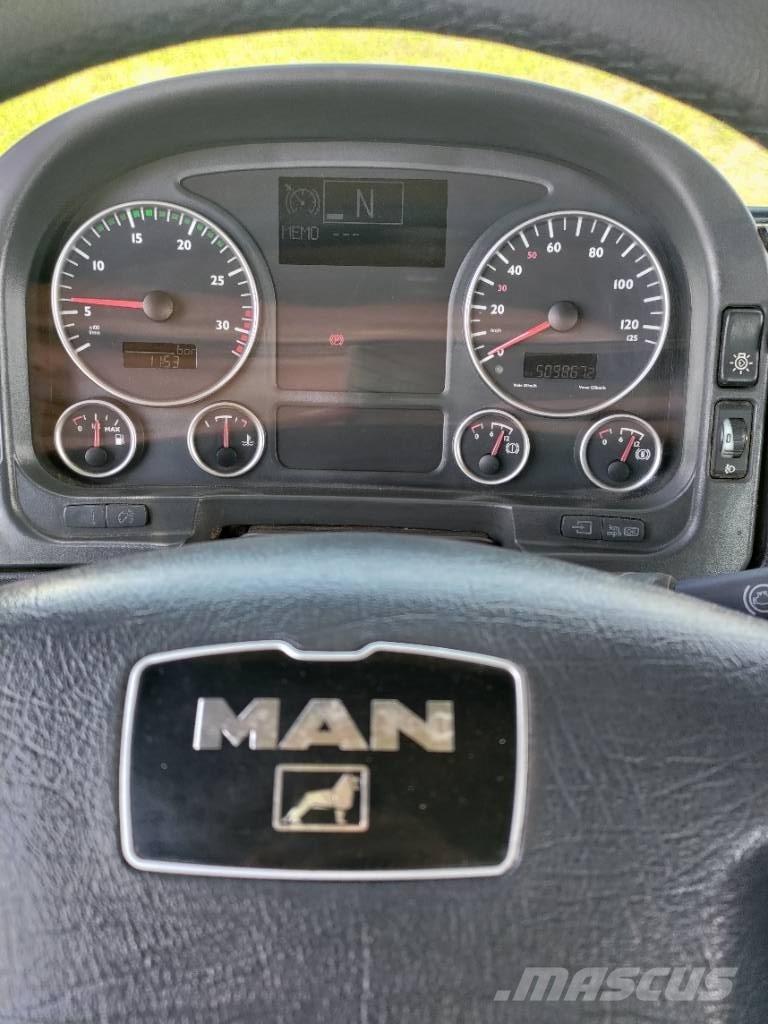 MAN TGL 12.240 Kranbilar