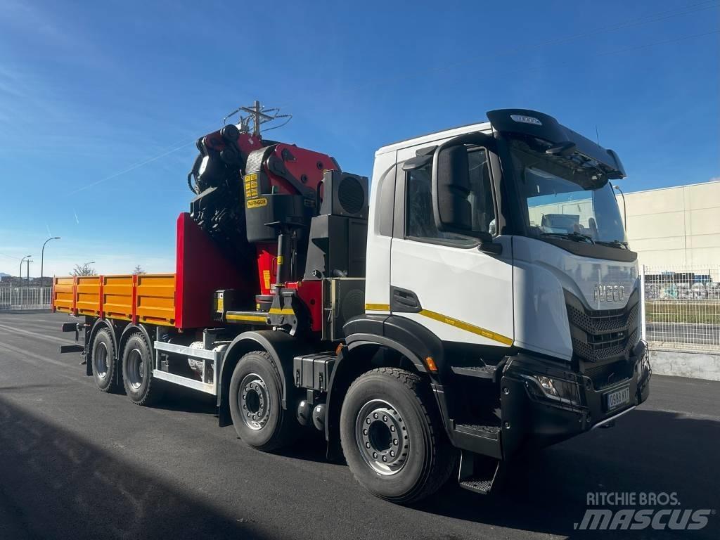 Iveco T-WAY 450 Kranbilar