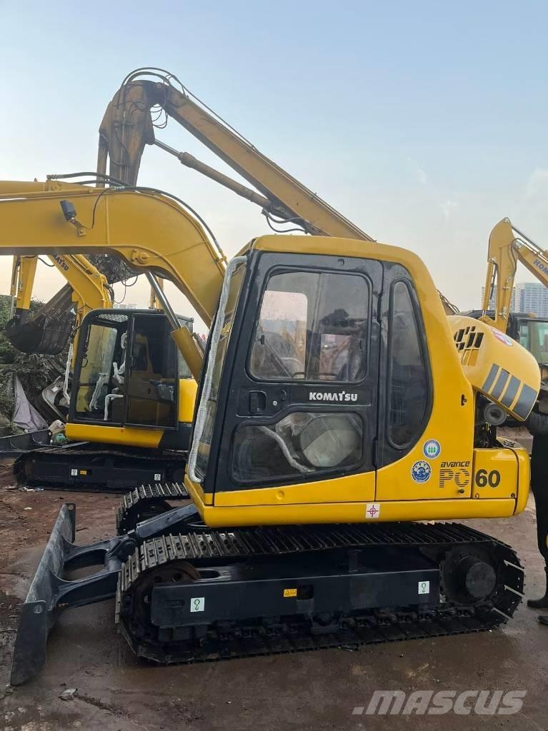 Komatsu PC 60-7 Bandgrävare