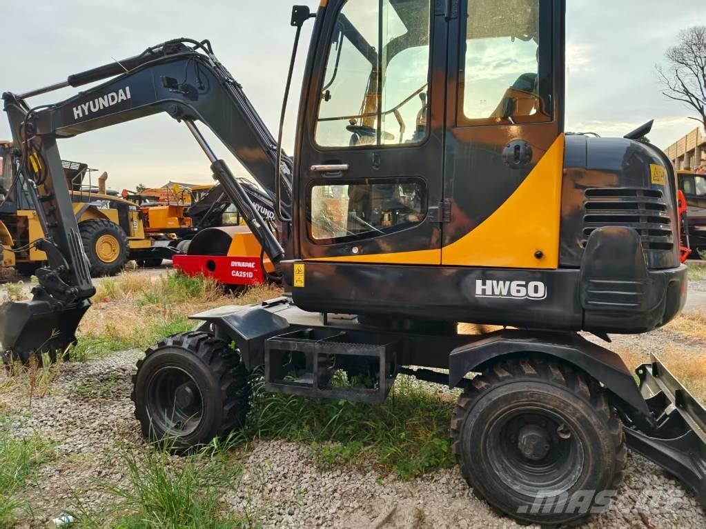 Hyundai 60 W Hjulgrävare