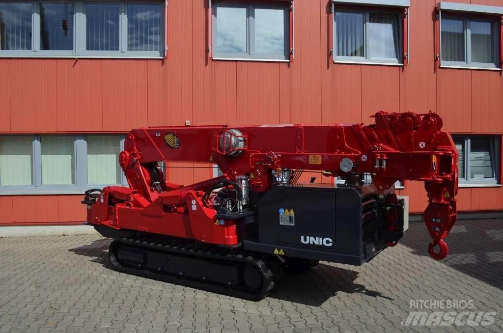 Unic URW-806 Bangående Kranar