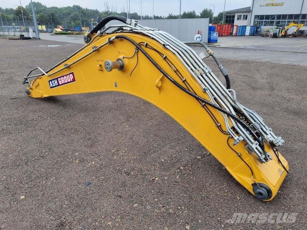 Liebherr R 906 ARM Bommar och stickor