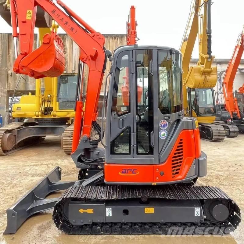 Hitachi ZX 50 U Minigrävare < 7t
