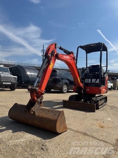 Kubota KX 015-4 Minigrävare < 7t