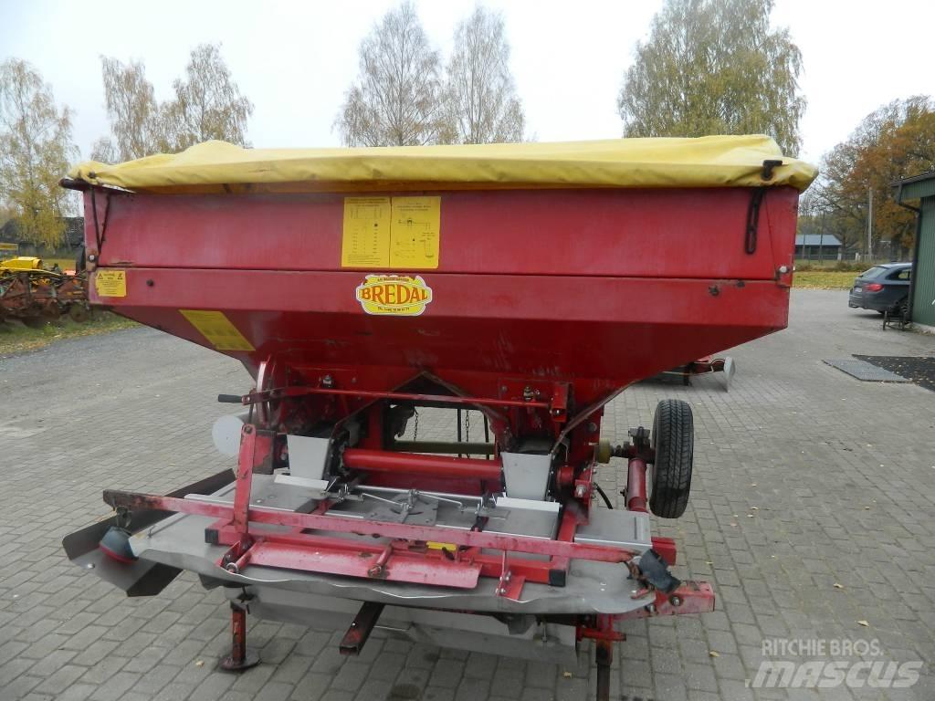 Bredal B 2 XL Mineralgödselspridare