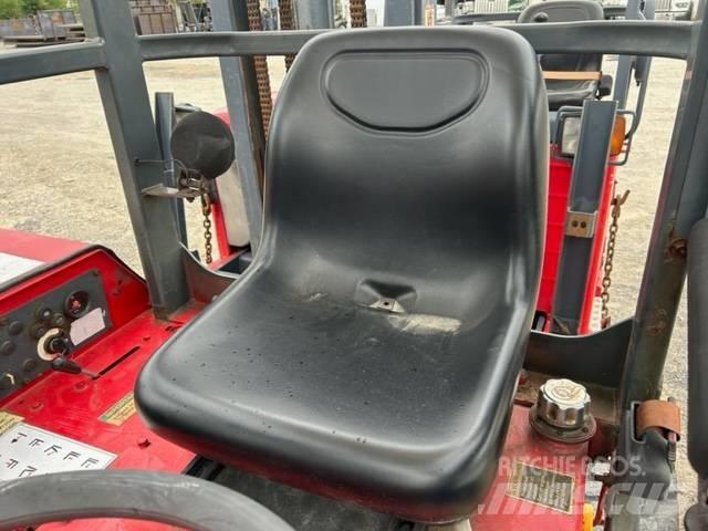 Moffett M5500 Terrängtruck