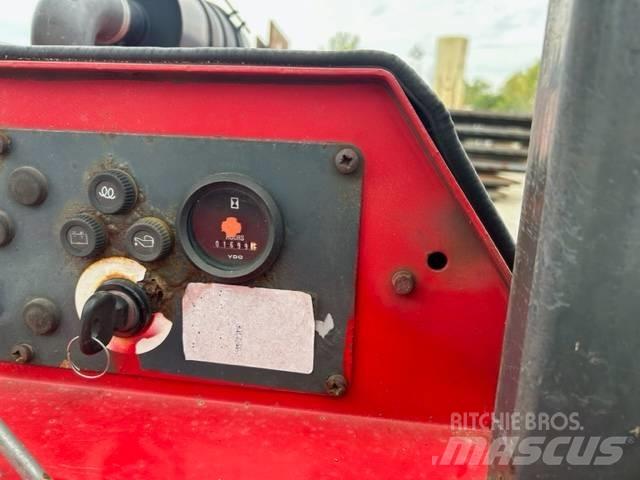 Moffett M5500 Terrängtruck