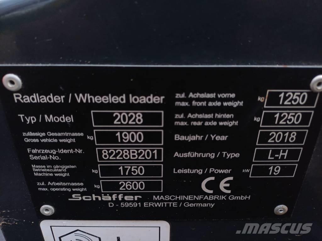 Schäffer 2028 Kompaktlastare