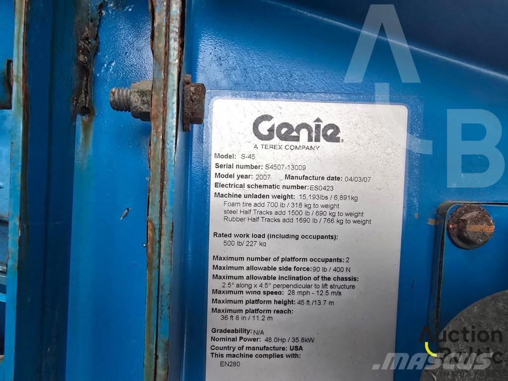 Genie S 45 Bomliftar