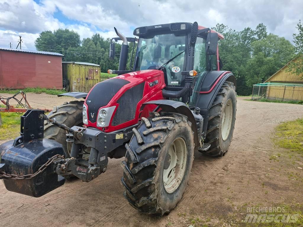 Valtra N 123 Traktorer