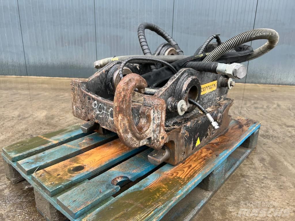 OilQuick OQ80 - M322D Redskapsfäste/ adaptrar