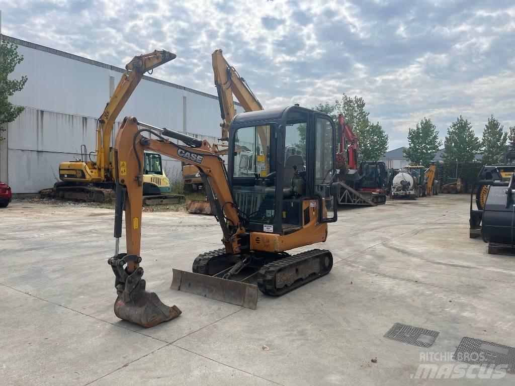 CASE CX 18 B Minigrävare < 7t