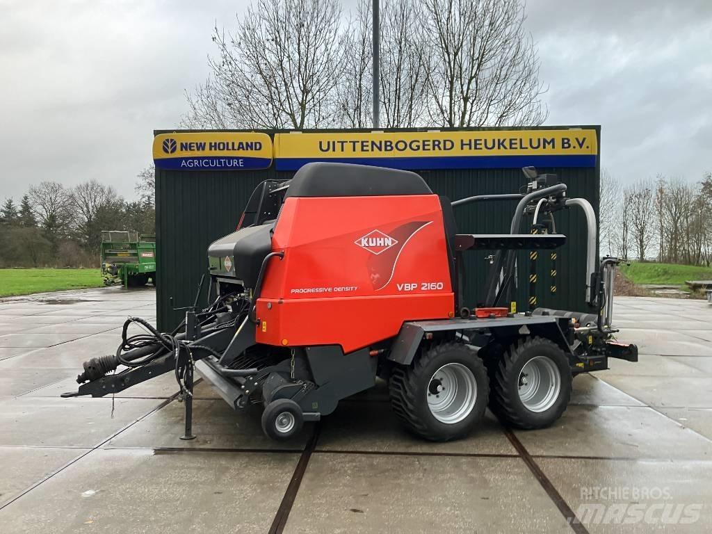 Kuhn VBP 2160 Rundbalspressar