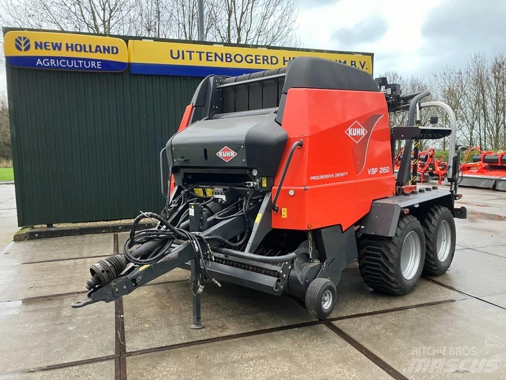 Kuhn VBP 2160 Rundbalspressar