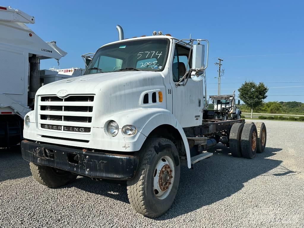 Sterling L 7500 Chassier