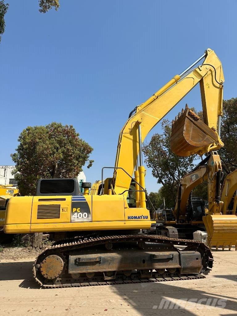 Komatsu PC 400-8 Bandgrävare