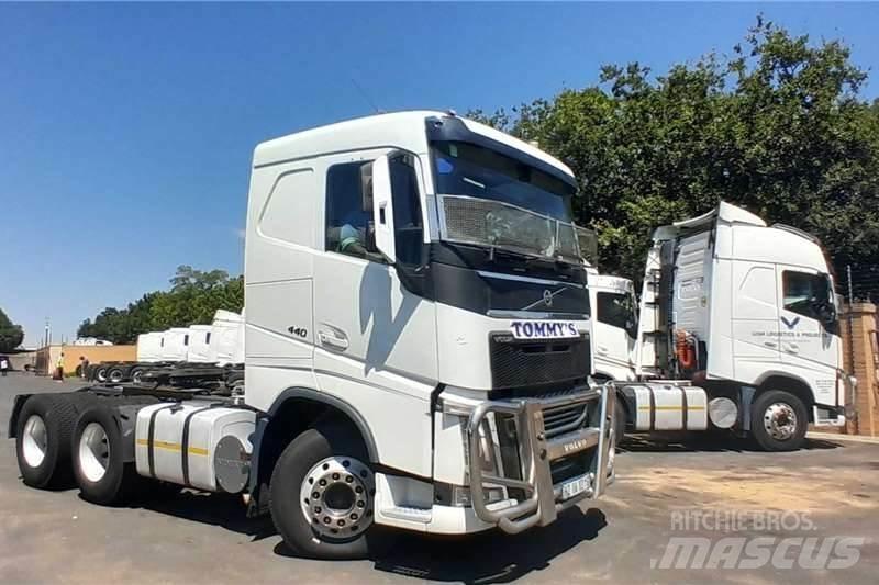 Volvo FH440 6X4 Övriga bilar