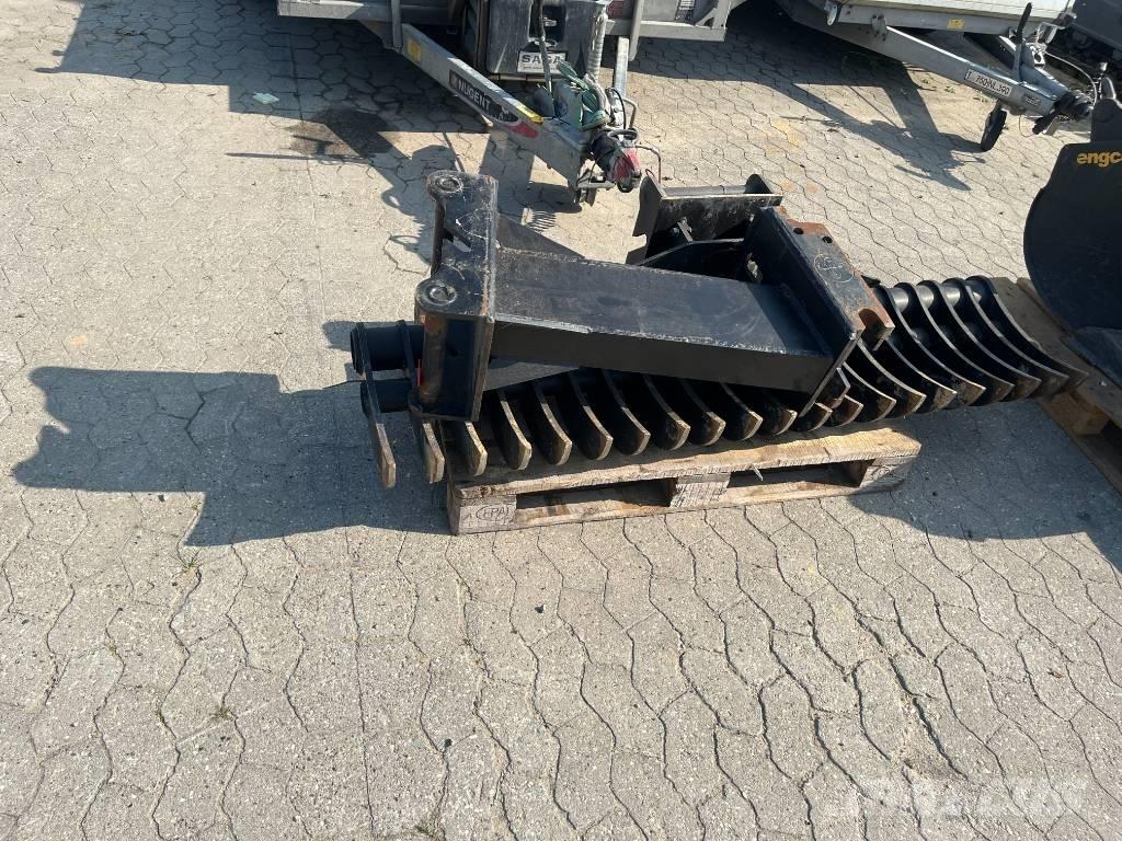 Takeuchi TB 260 Minigrävare < 7t