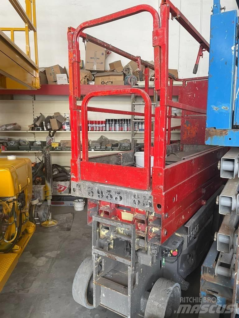 JLG 2030 ES Saxliftar