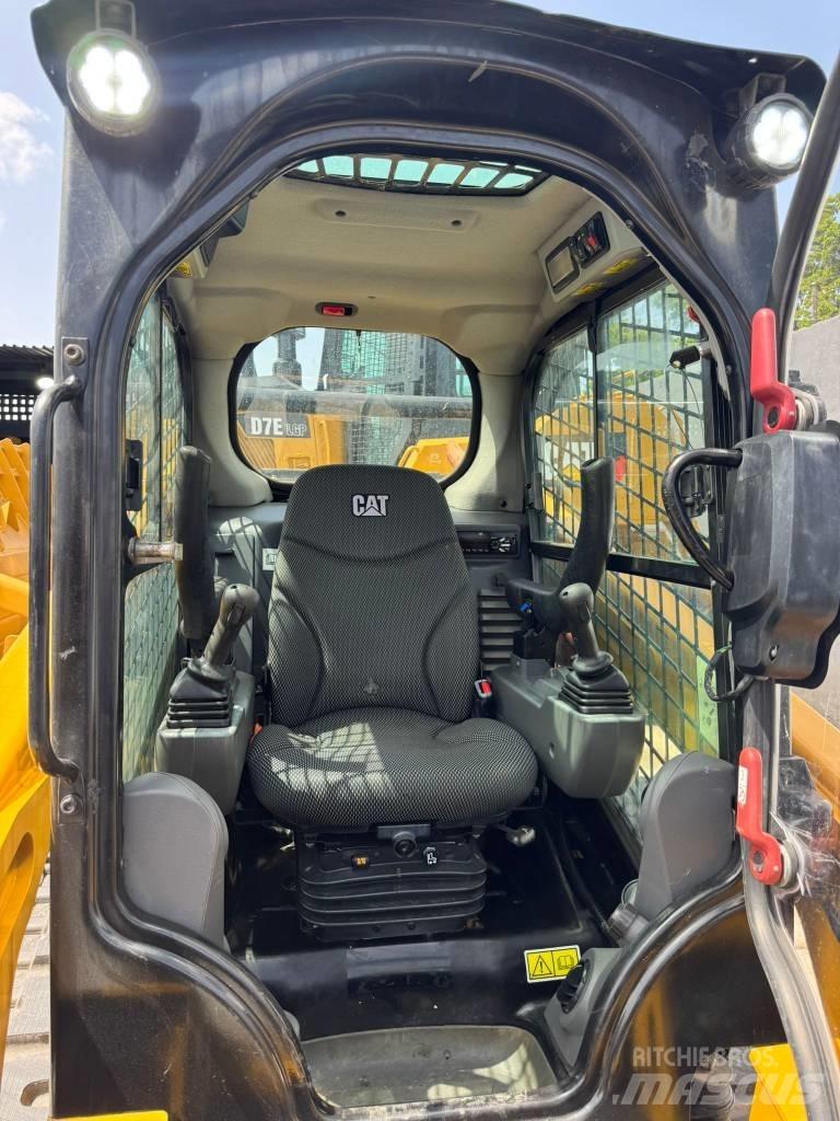 CAT 259D3 Kompaktlastare