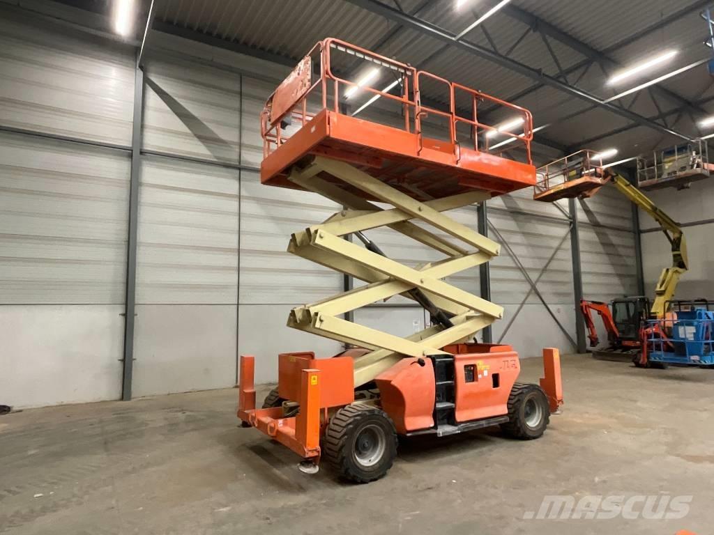 JLG 3394 RT Saxliftar