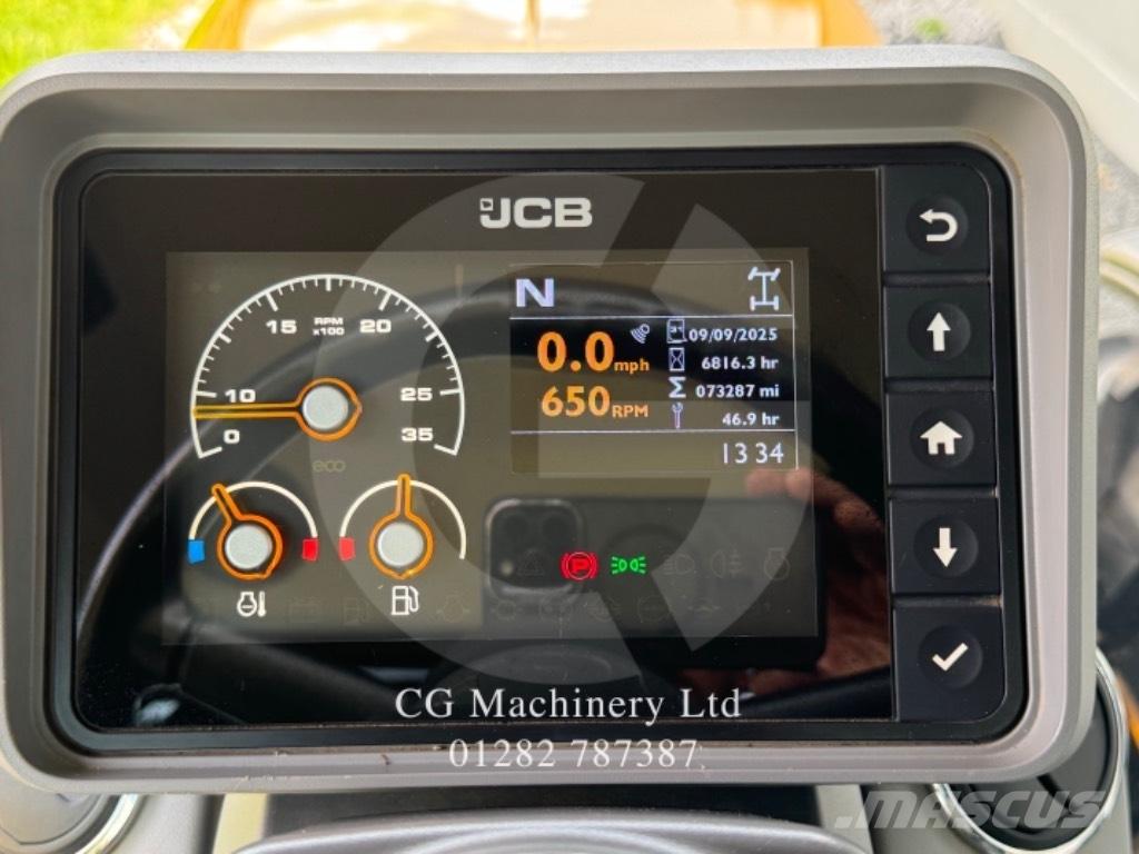 JCB Fastrac 4220 Traktorer