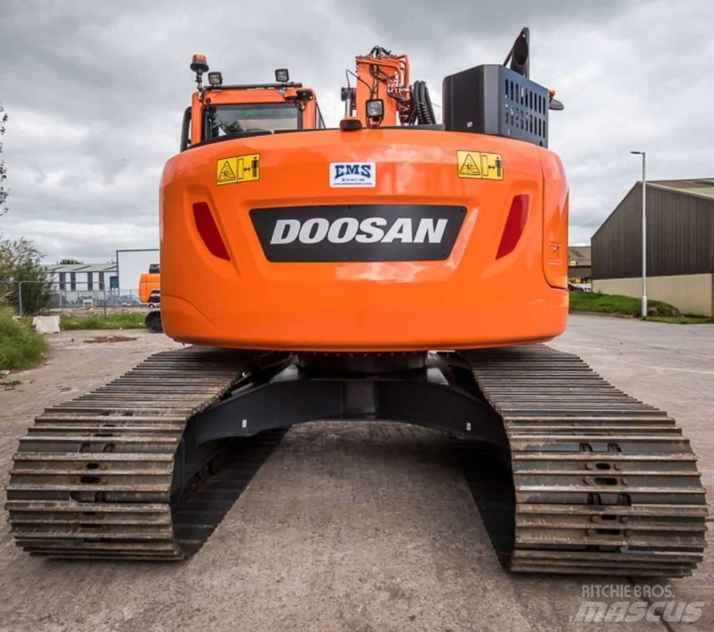 Doosan DX 235 LCR-5 Bandgrävare