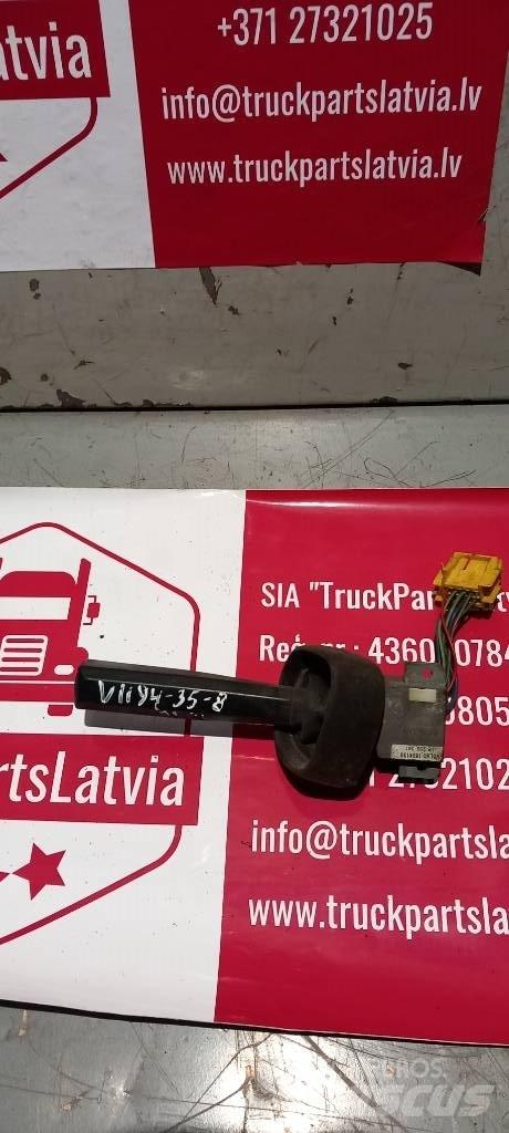 Volvo FH 12.   1624133 Hytter och interiör