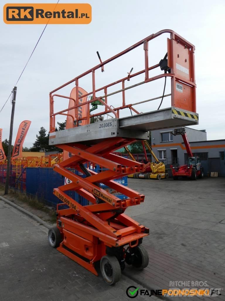 JLG 2030 ES Saxliftar