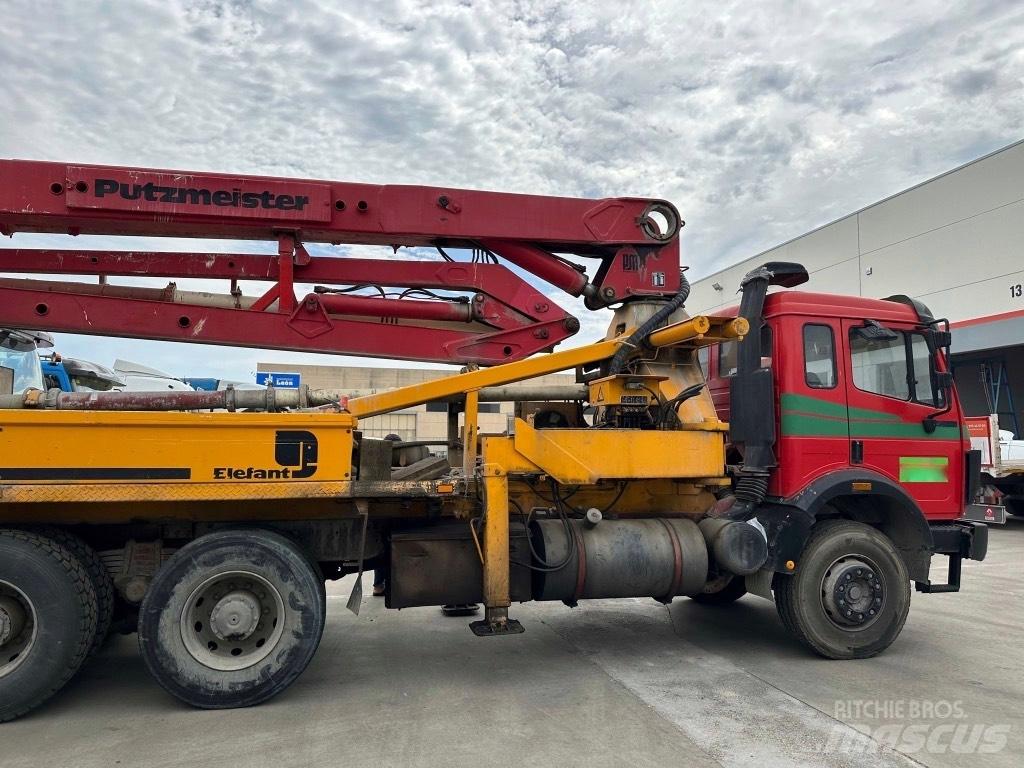 Mercedes-Benz 2435 Cementbil