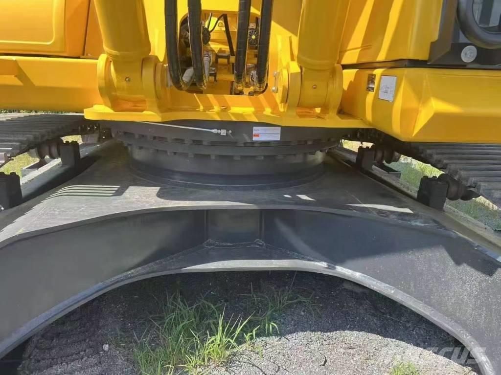 Komatsu 300-7 Bandgrävare
